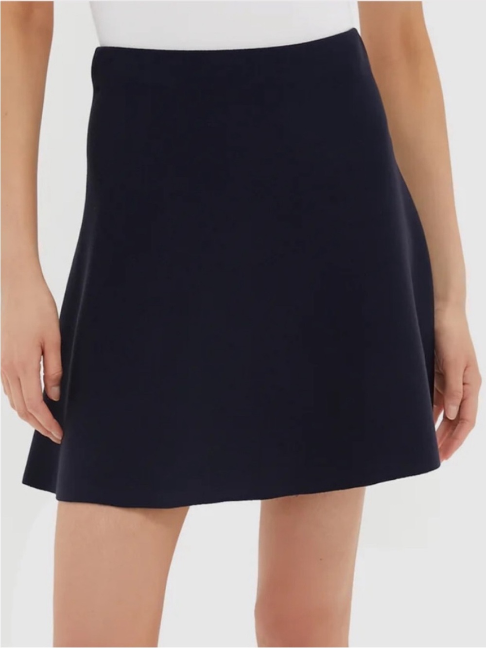Tuckernuck Navy Knit Miley Skirt Size Medium